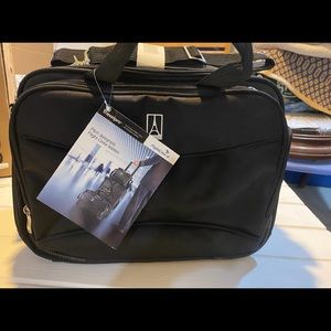 New Travelpro large tote bag